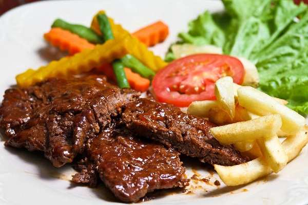 8 lợi ích khi ăn thịt bò