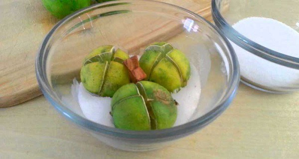 Đặt 3 quả chanh cắt tư ở cạnh giường rồi đi ngủ, sáng dậy xem điều kỳ diệu gì xảy ra