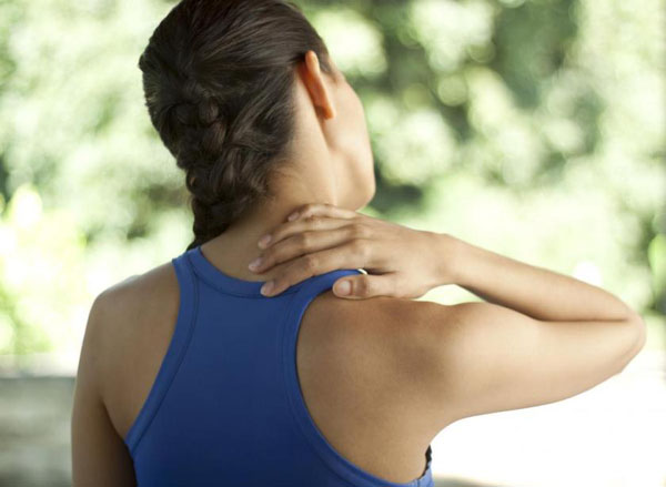 Nguyên nhân, triệu chứng và cách điều trị bệnh đau vai gáy