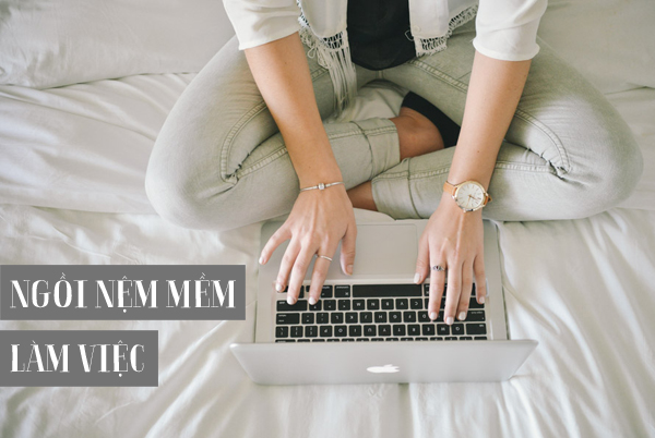 ngồi trên đệm mềm ngồi trên đệm mềm