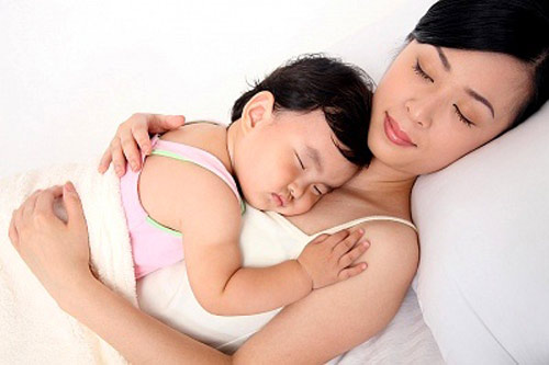 Giấc ngủ với trẻ nhỏ Giấc ngủ với trẻ nhỏ
