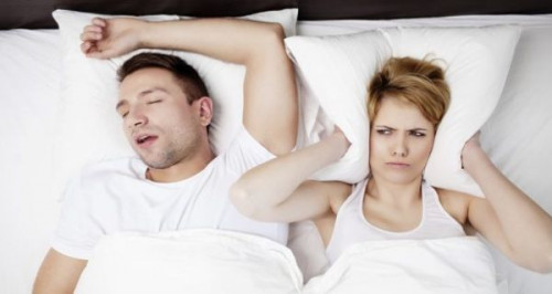 3 cách đơn giản để chữa bệnh ngủ ngáy