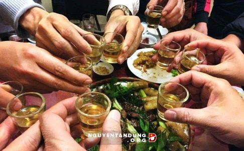 nhậu nhẹt nhậu nhẹt