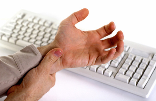 5 mẹo hay giúp giảm đau nhức tay khi dùng chuột máy tính nhiều